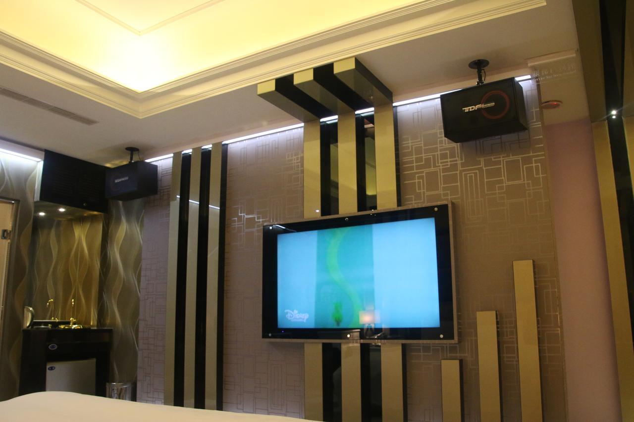 Kai-Hong Motel 龍潭郷 エクステリア 写真